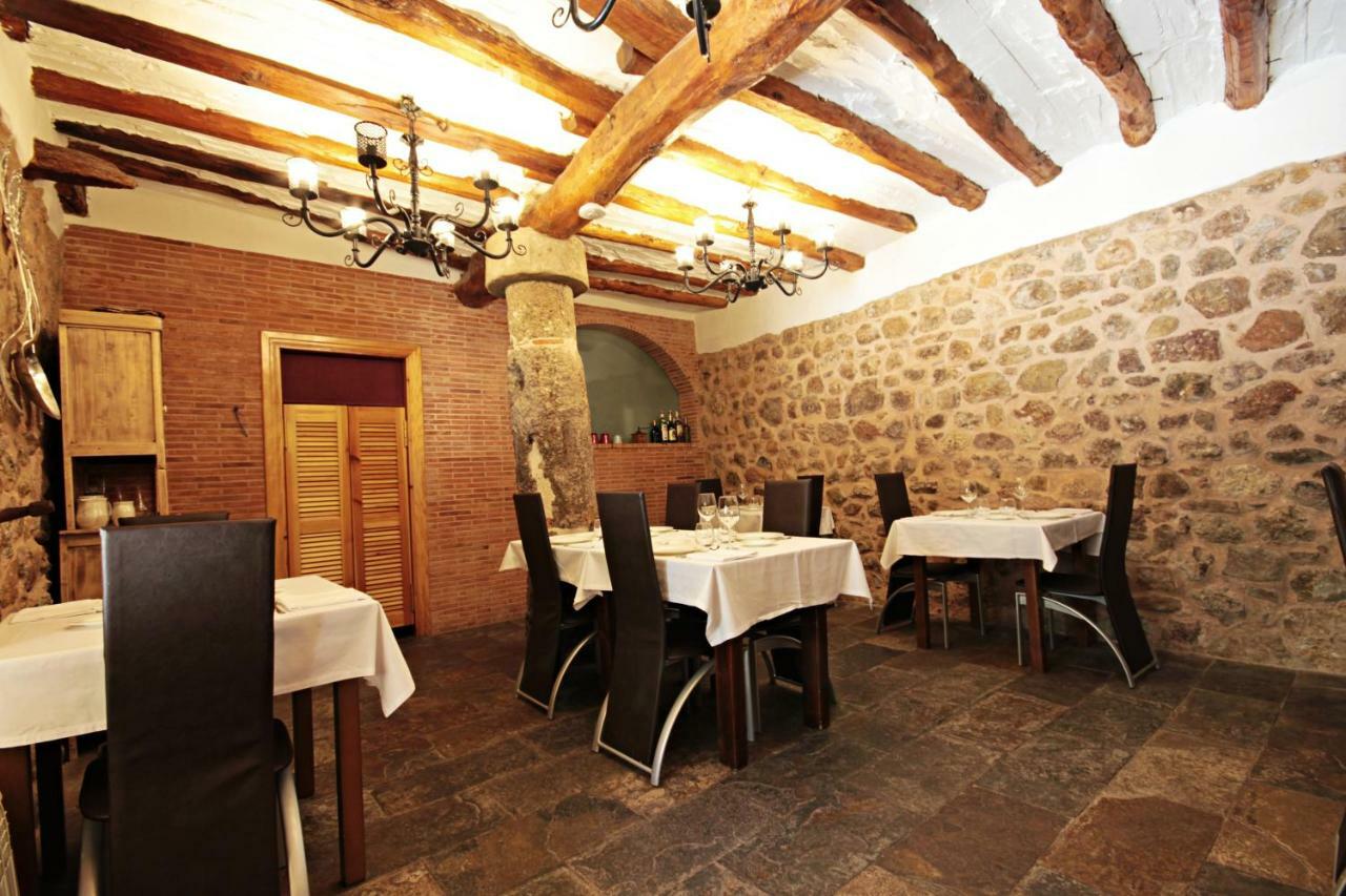 Domitila Rooms Clavijo Exterior photo